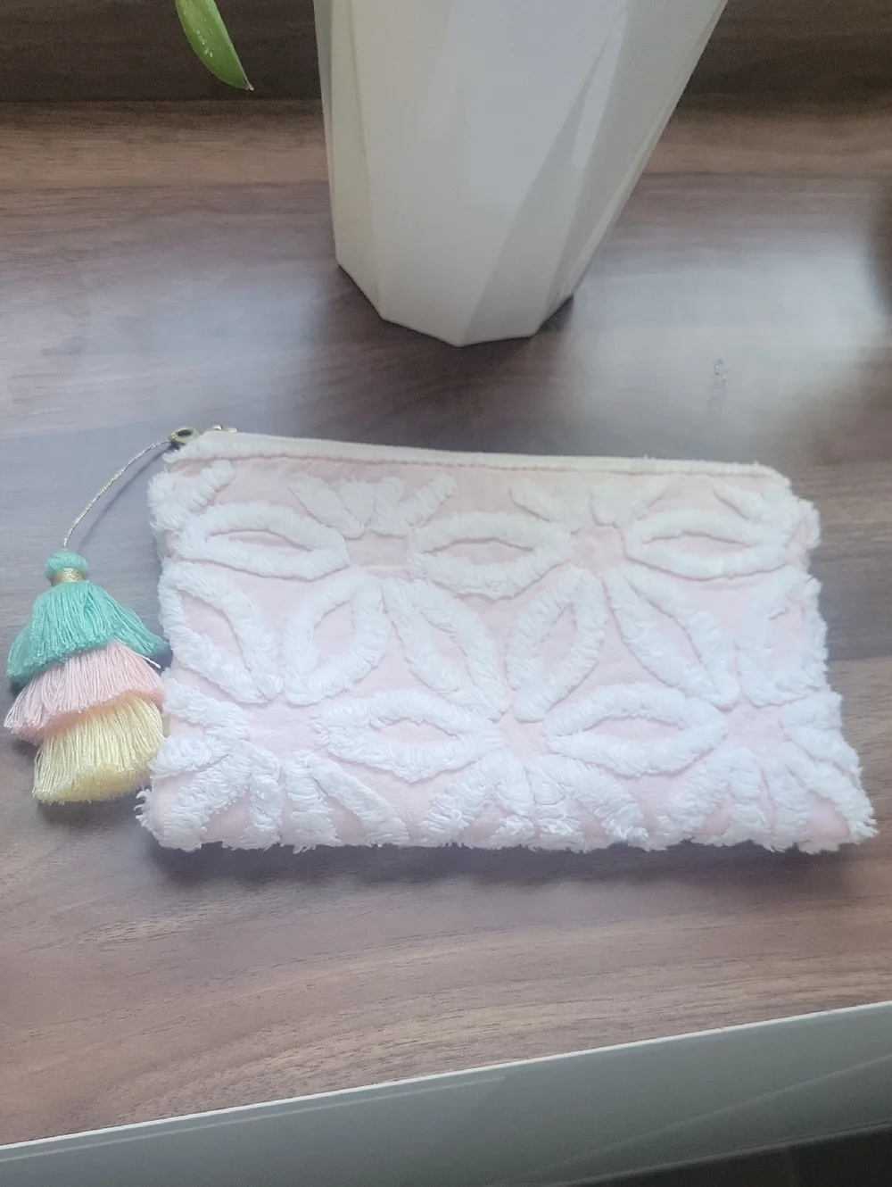 Baggageand Co Essential Oil Pink Pouch With Tassel